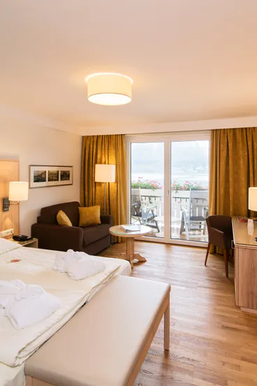 Rooms & prices
