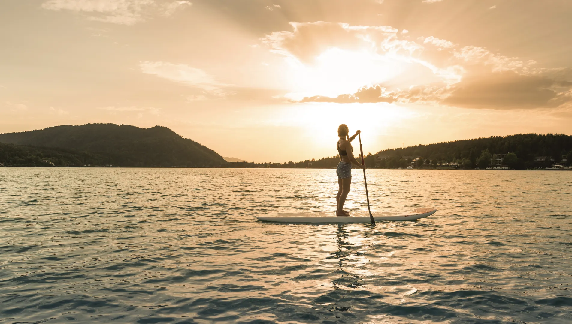 Stand Up Paddling am Klopeiner See
